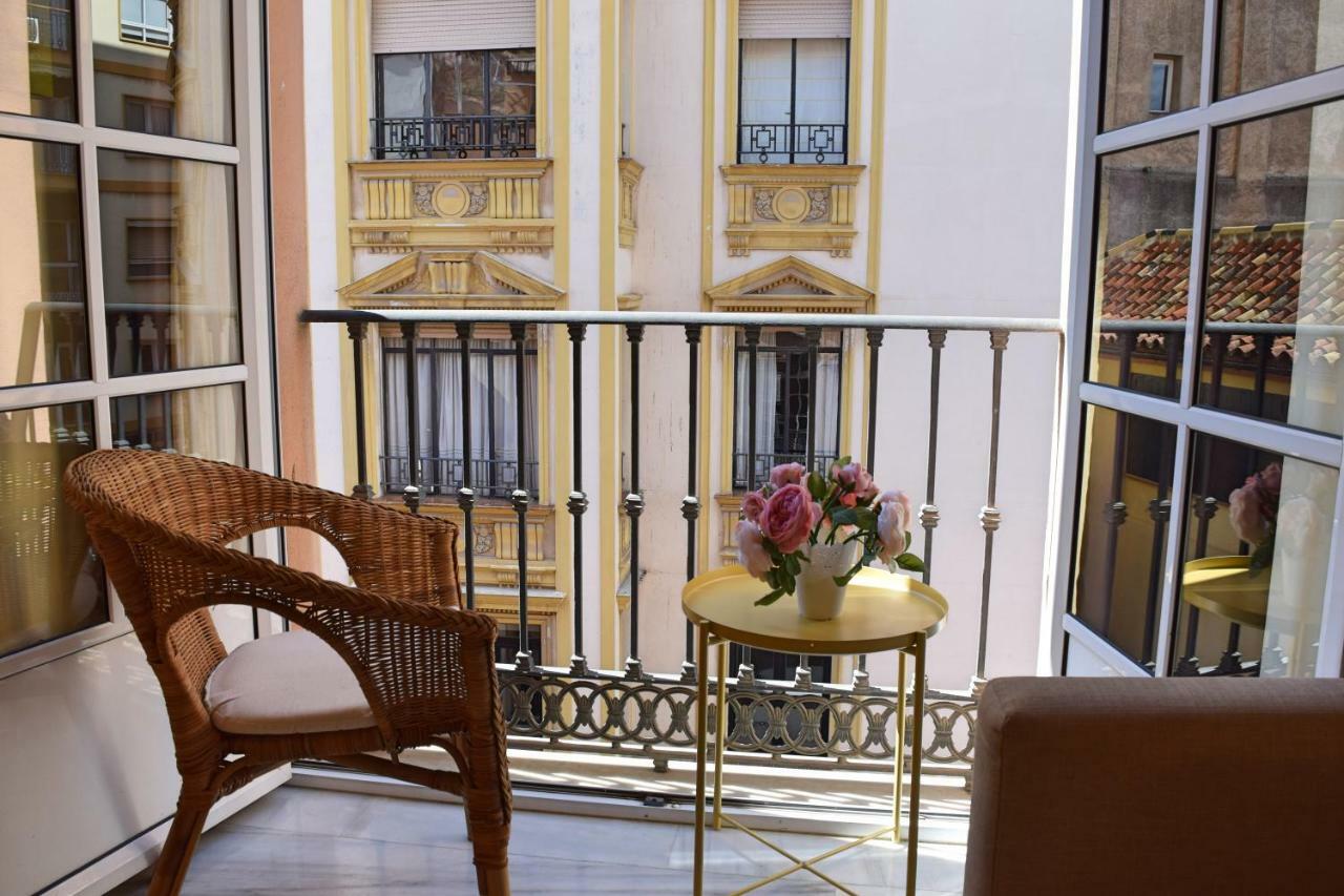 Apartamento Cister Old Town Malaga Bagian luar foto