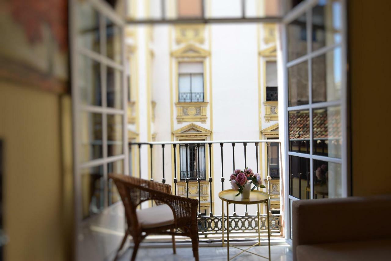 Apartamento Cister Old Town Malaga Bagian luar foto