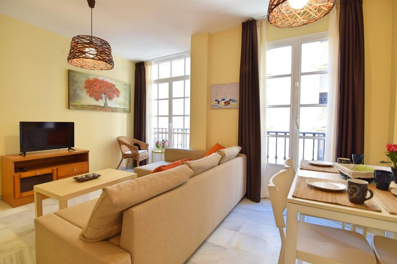 Apartamento Cister Old Town Malaga Bagian luar foto